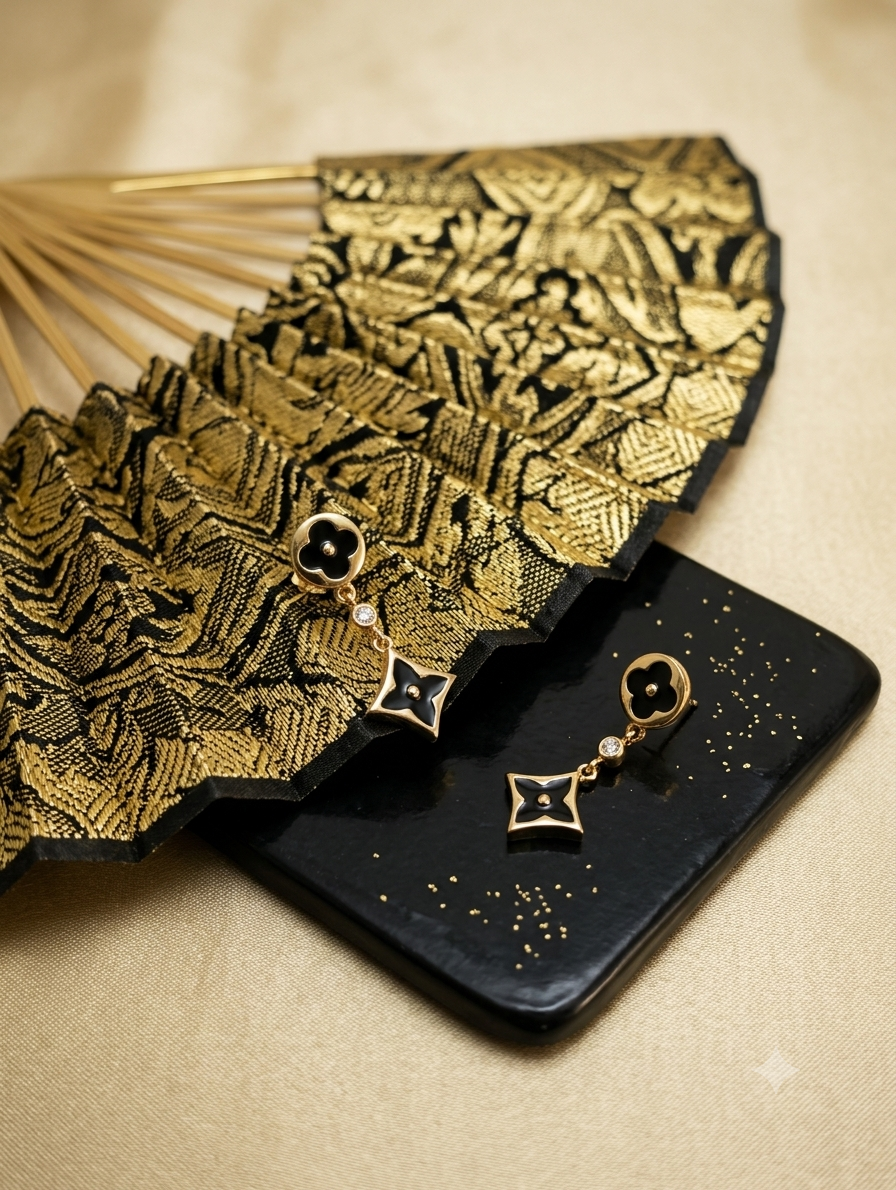 Noir Clover Drop Earrings - Image 4