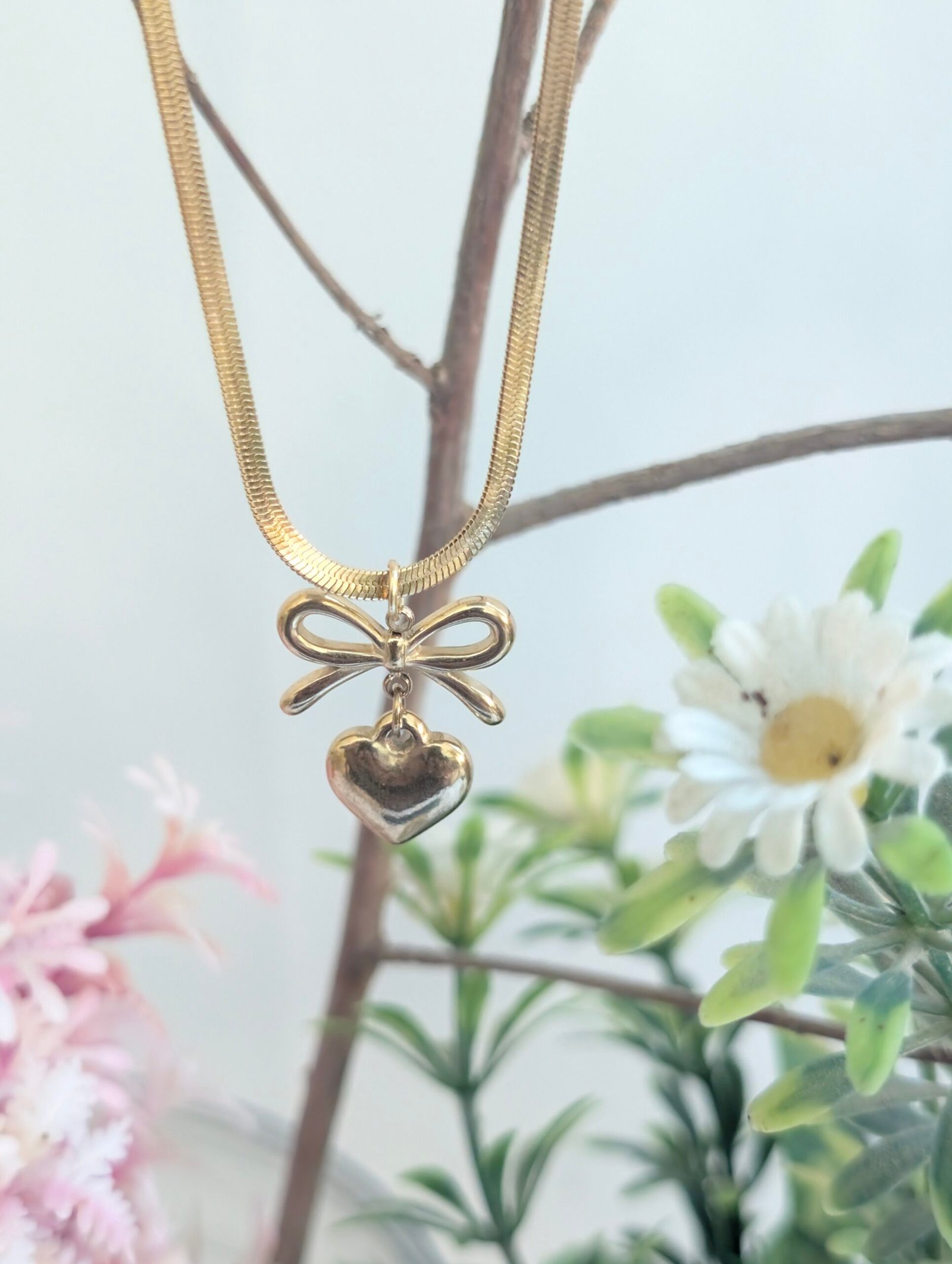 Affectionate Bow Pendent - Image 3
