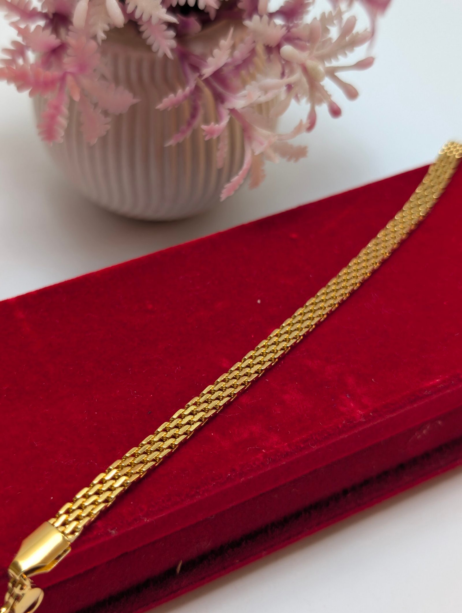 Golden Thread Bracelet - Image 6